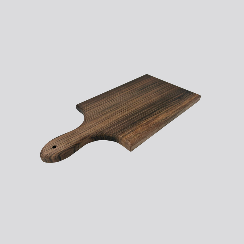 WOODEN (walnut) CUTTING BOARD WITH HANDLE