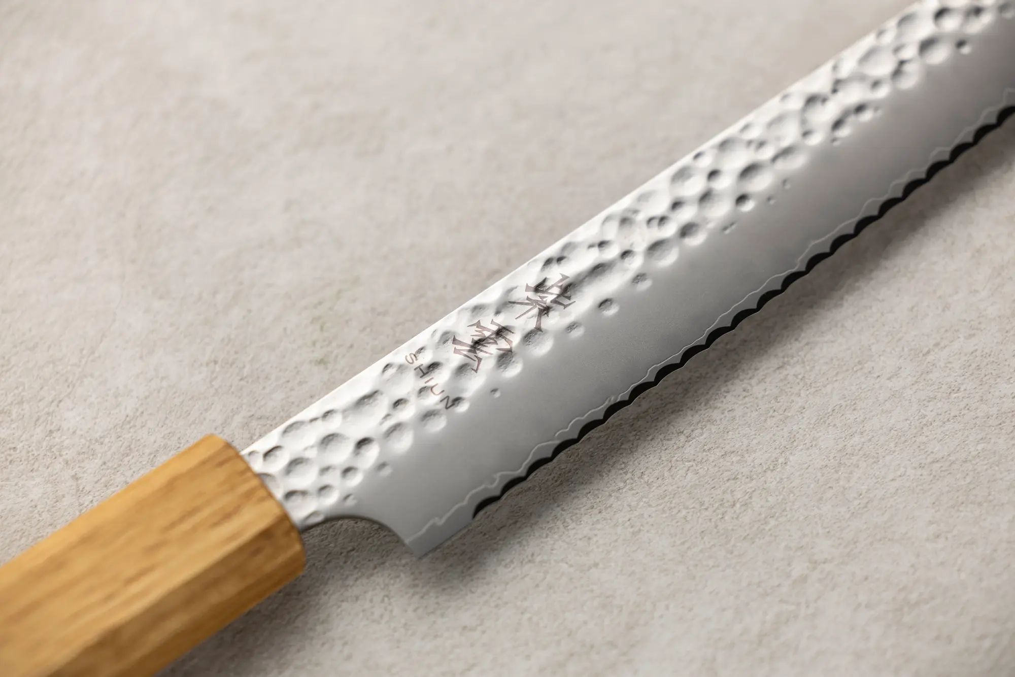 Seki Kanetsugu Shiun Nož za kruh (transparent) 210 mm - slika 2